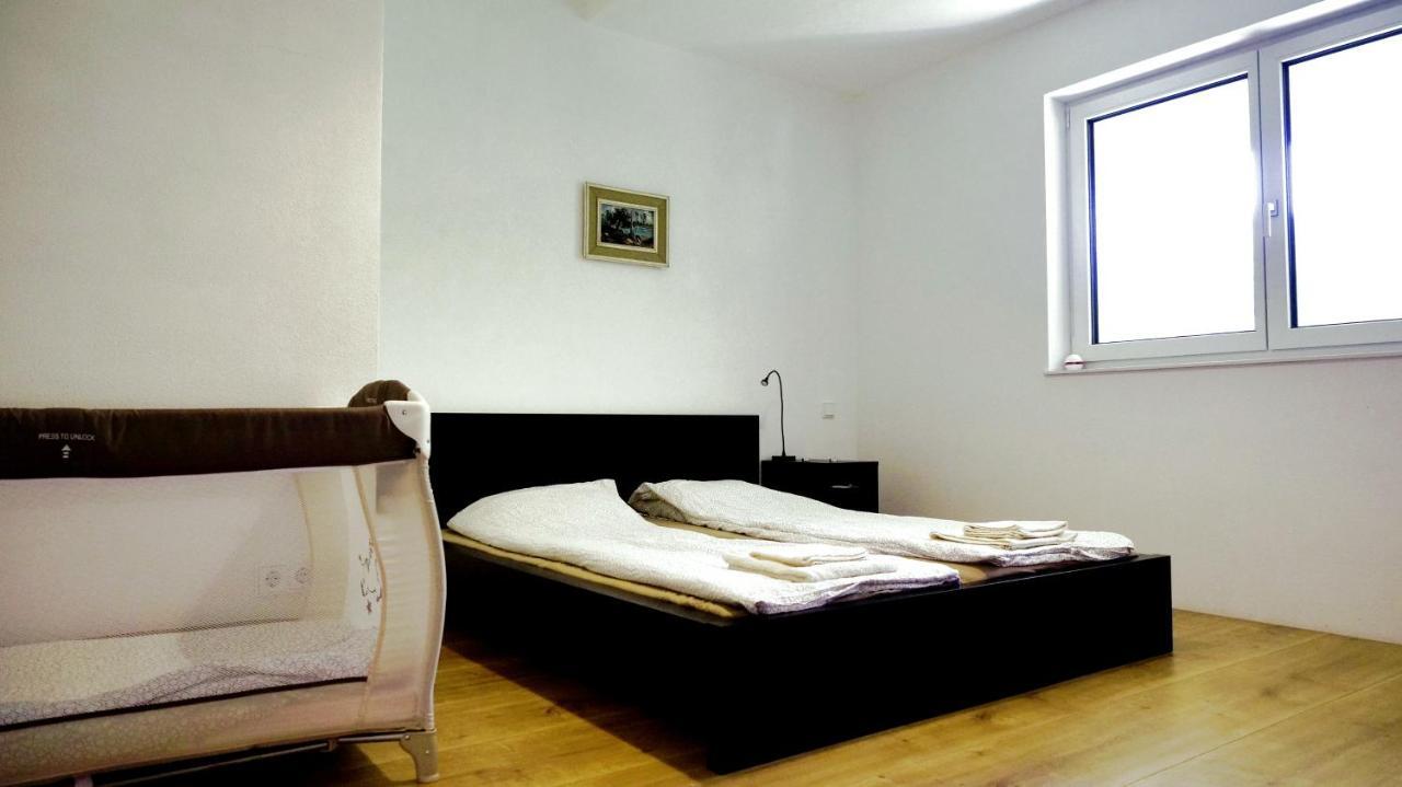 Flamind Holiday Apartments Mit Garten Und Grill Altenberg bei Linz Zewnętrze zdjęcie